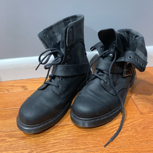 Dr Martens Triumph 46 8eye Boots Nwot 